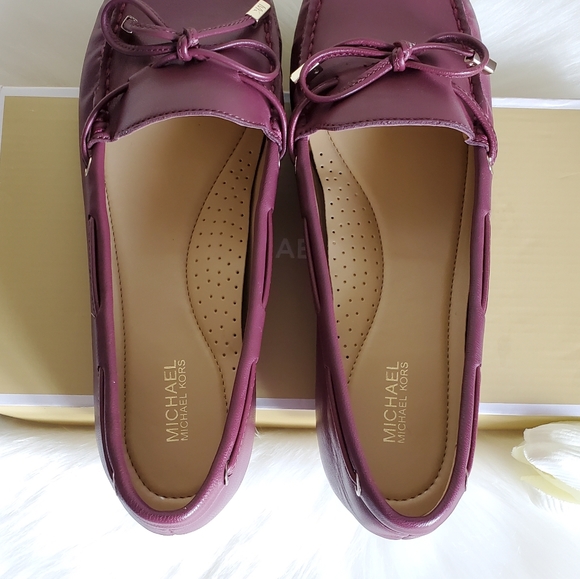 MICHAEL KORS WOMENS SHOES SIZE 8 - Picture 4 of 7